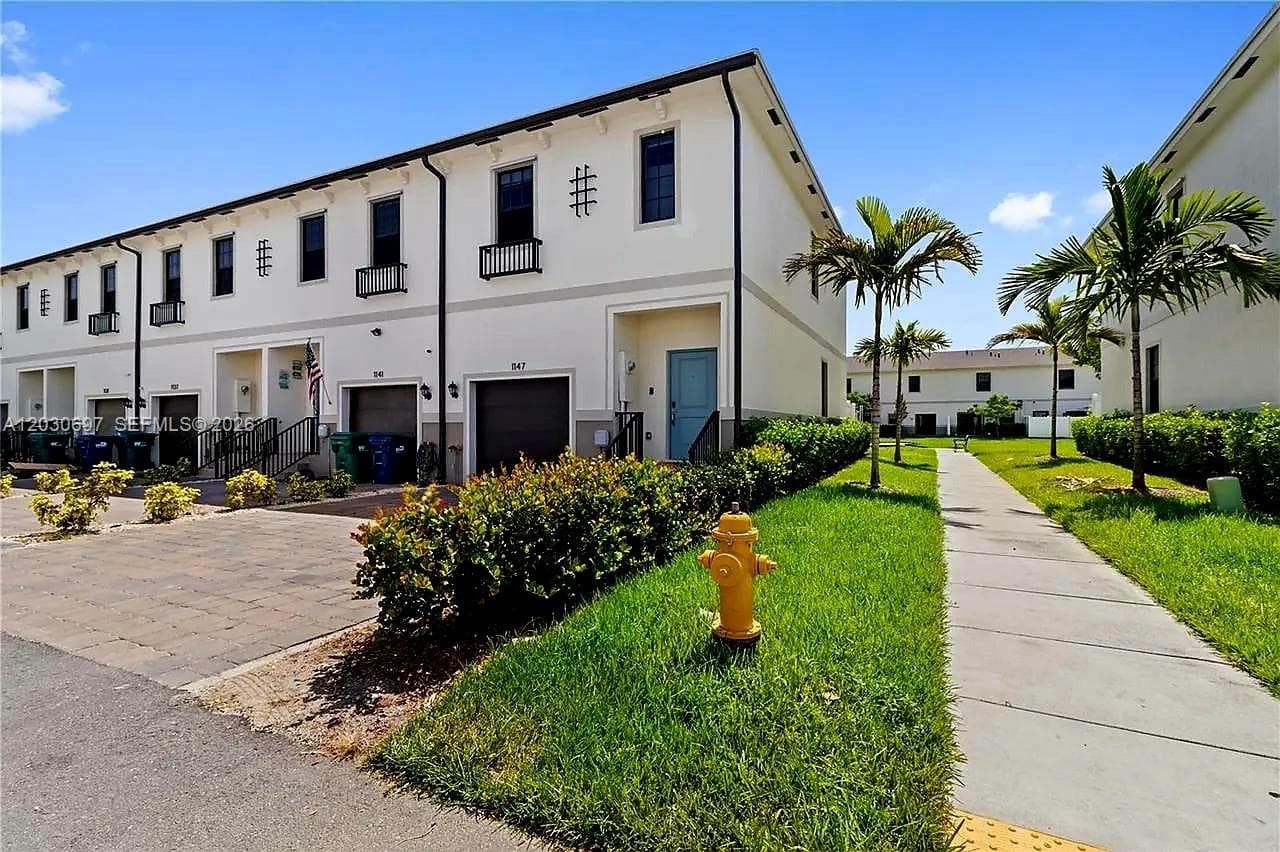 1147 SW 7th Ct, Florida City FL 33034 — 2