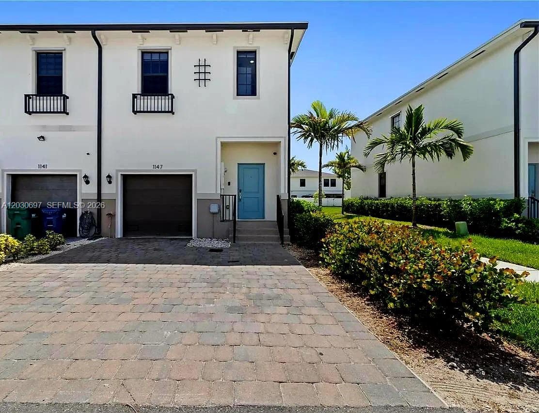 1147 SW 7th Ct, Florida City FL 33034 — 1
