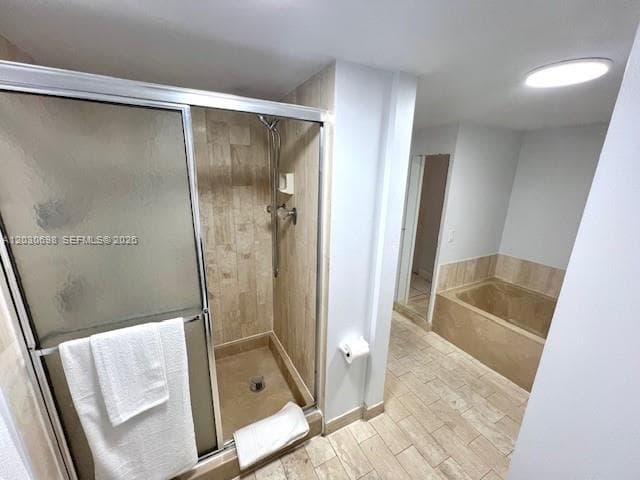 1717 N Bayshore Dr # 1450, Miami FL 33132 — 23