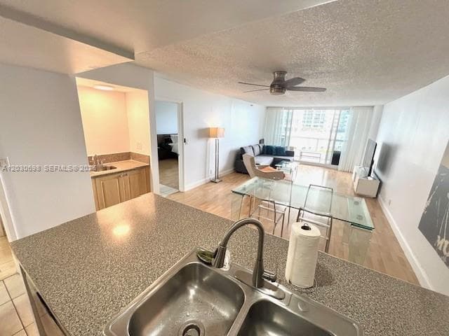 1717 N Bayshore Dr # 1450, Miami FL 33132 — 7