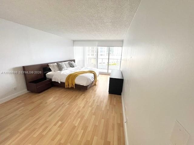 1717 N Bayshore Dr # 1450, Miami FL 33132 — 28