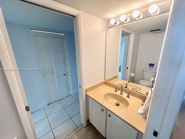 1717 N Bayshore Dr # 1450, Miami FL 33132 — 18