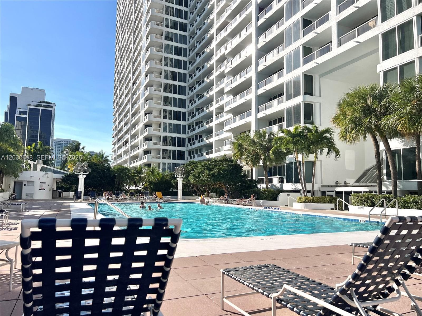 1717 N Bayshore Dr # 1450, Miami FL 33132 — 39