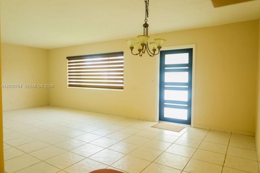 161 E 36th St, Hialeah FL 33013 — 16