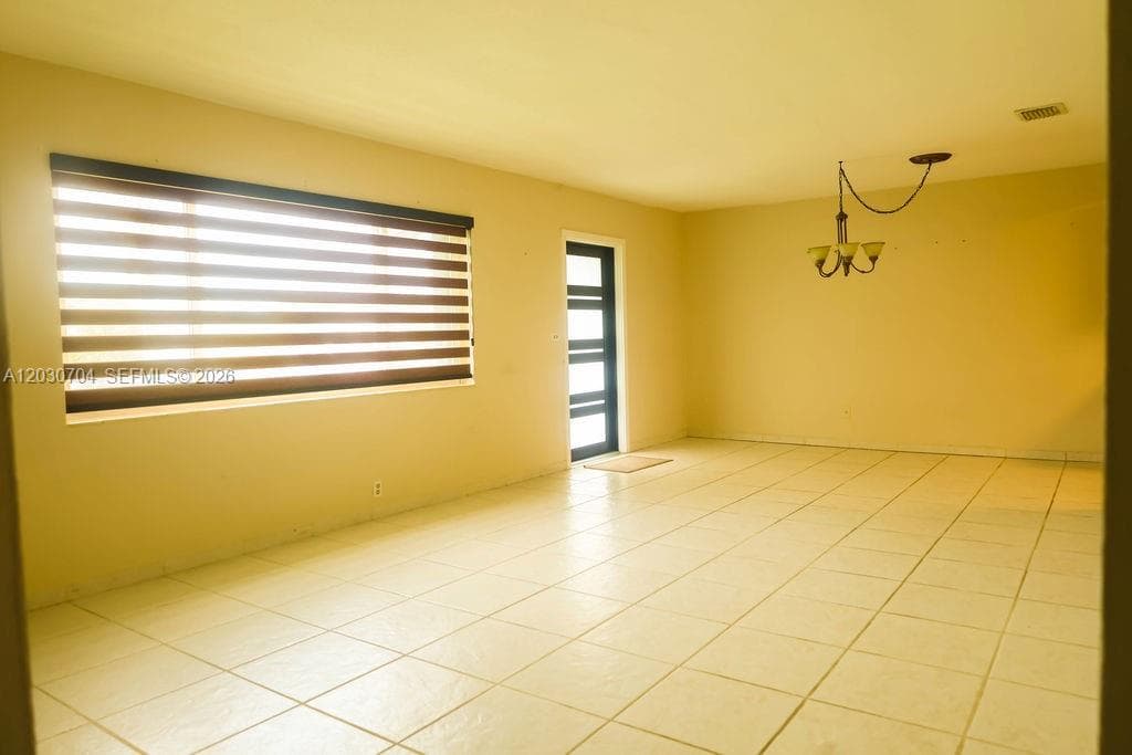 161 E 36th St, Hialeah FL 33013 — 20