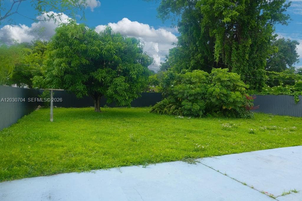 161 E 36th St, Hialeah FL 33013 — 30