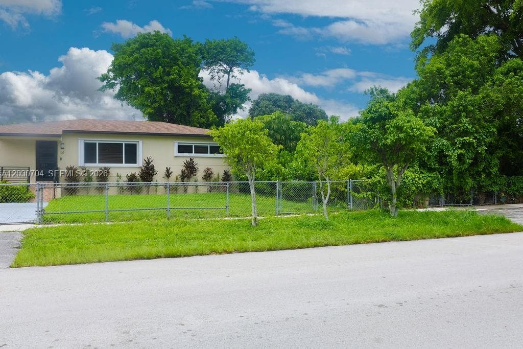 161 E 36th St, Hialeah FL 33013 — 4