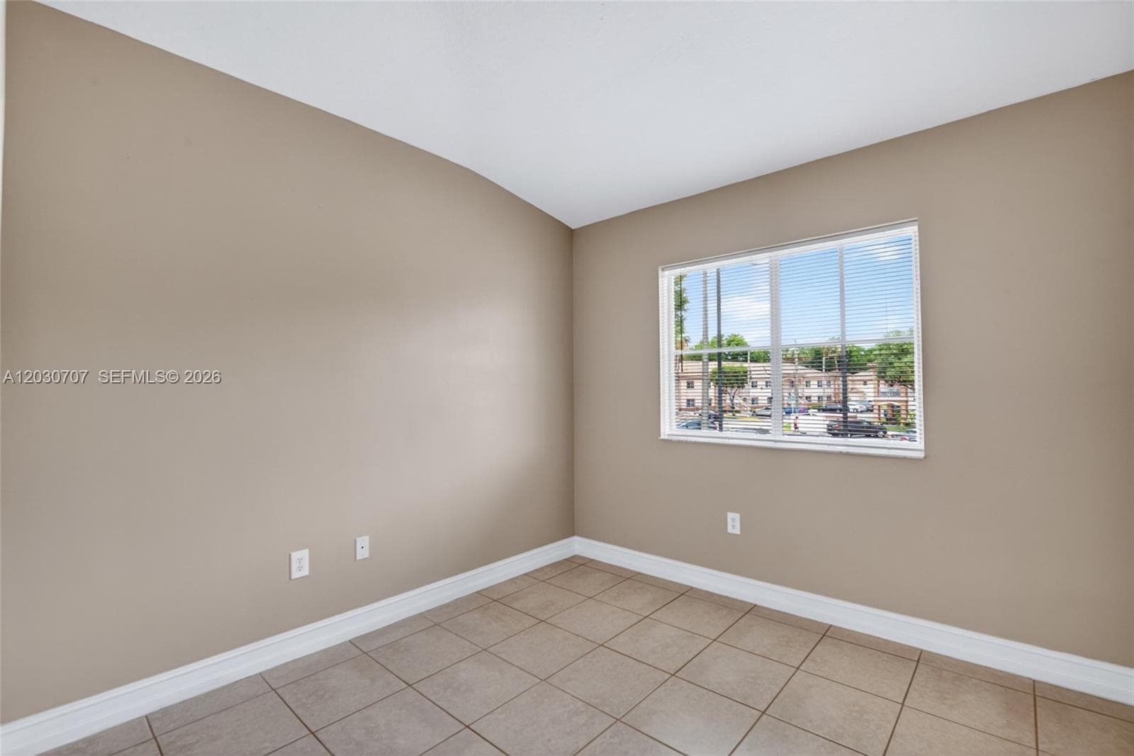 2721 SE 12th Pl # 206, Homestead FL 33035 — 16