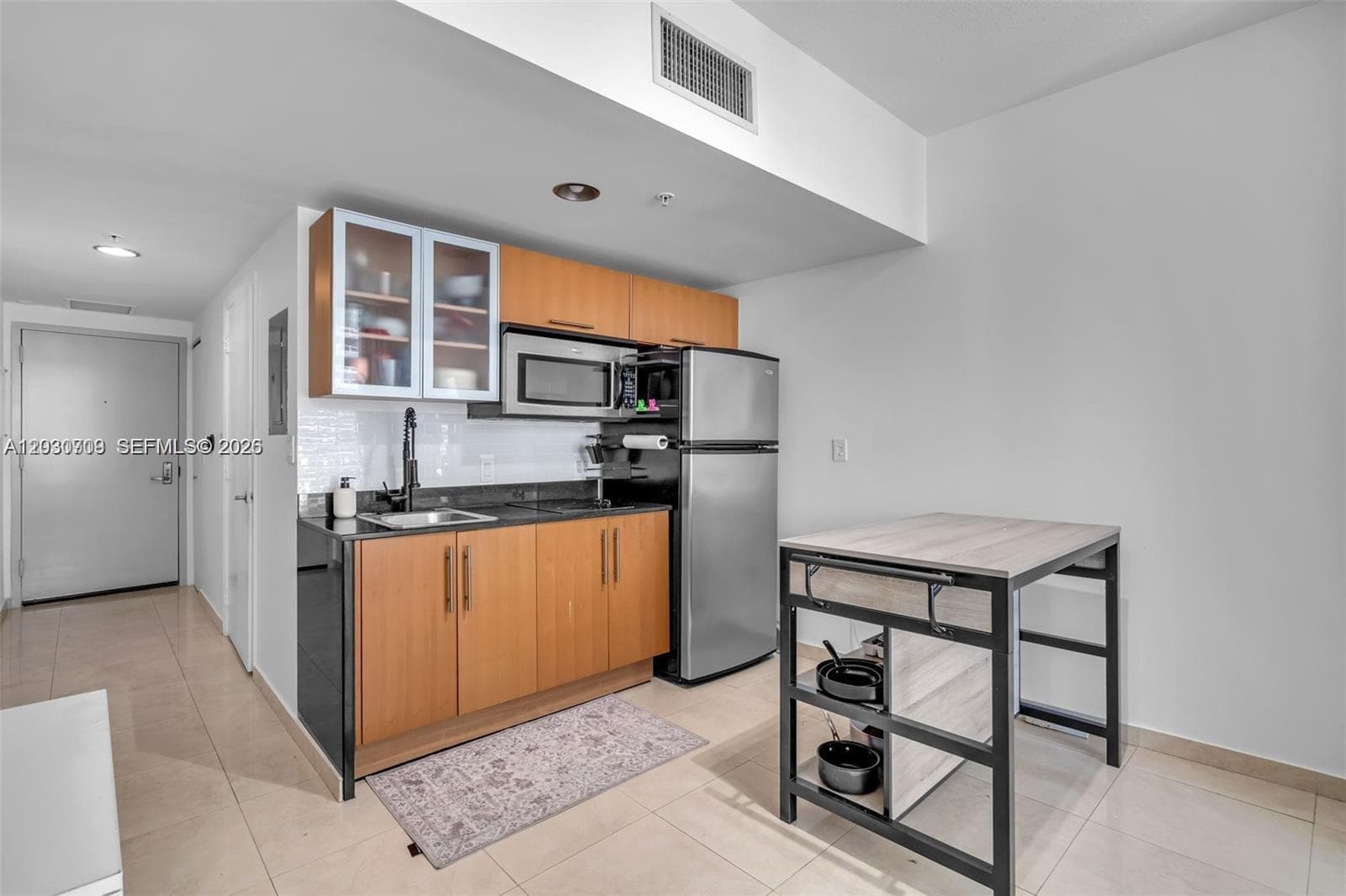 1750 N Bayshore Dr # 1204, Miami FL 33132 — 8
