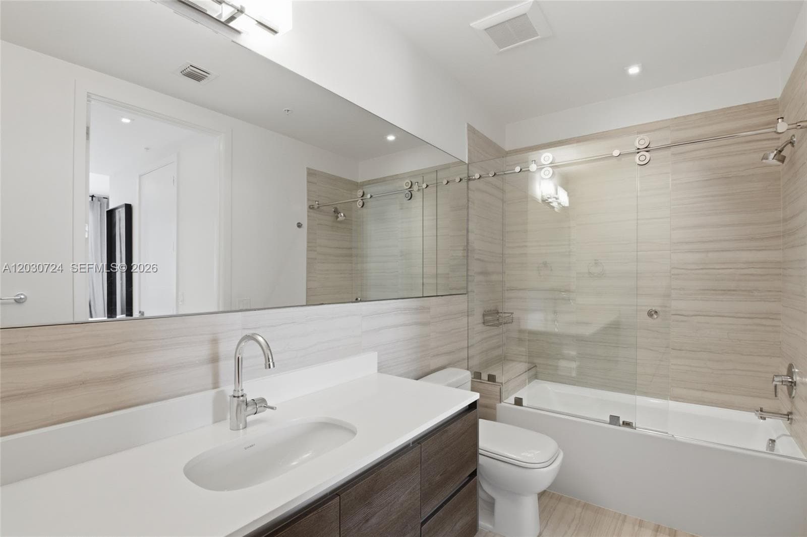 301 Altara Ave, Coral Gables FL 33146 — 17