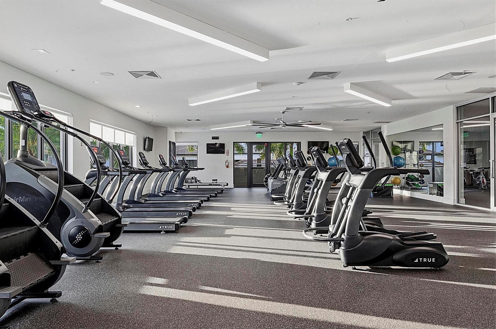 8321 Central Park Boulevard, Doral FL 33166 — 72
