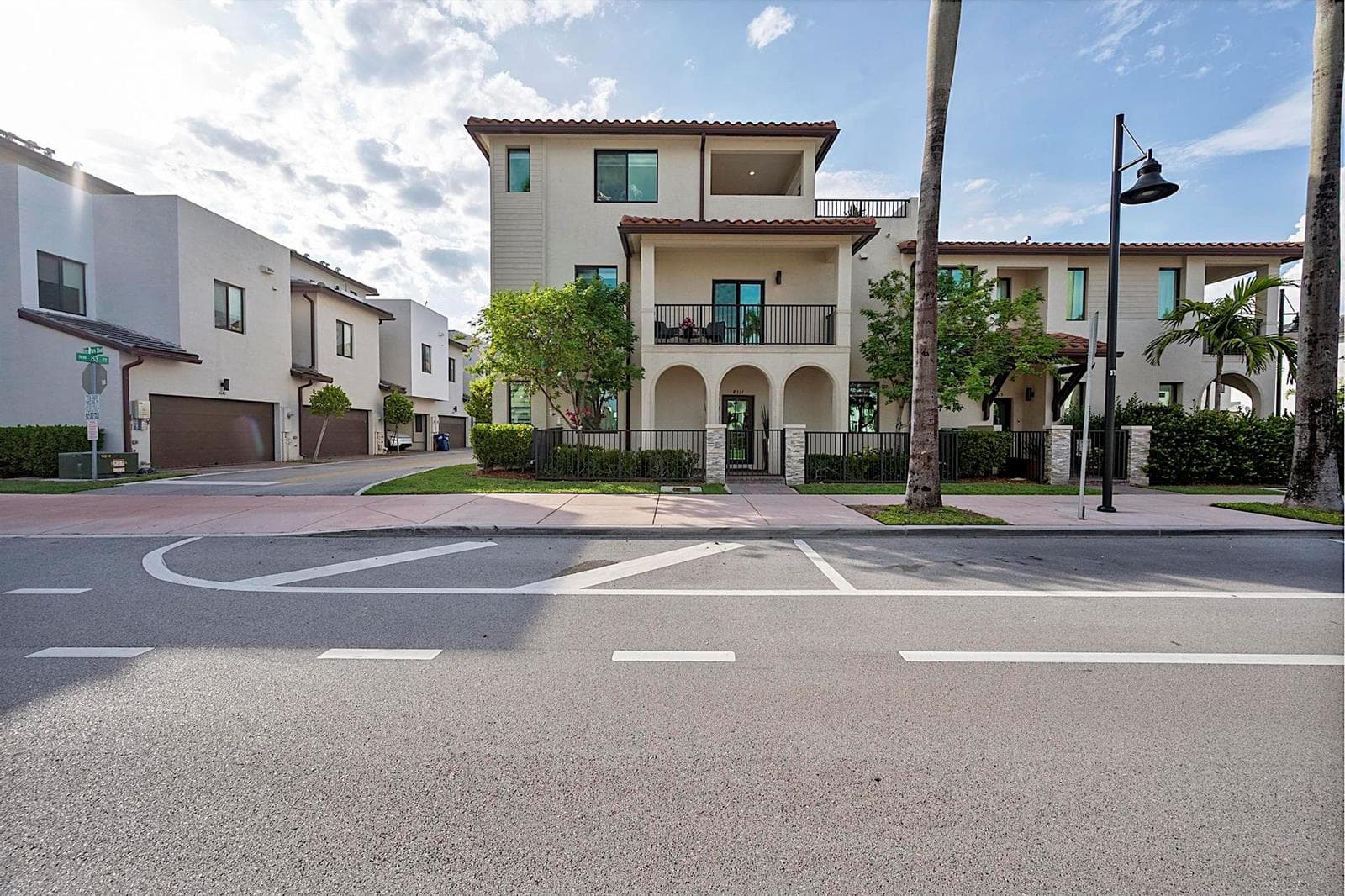 8321 Central Park Boulevard, Doral FL 33166 — 6