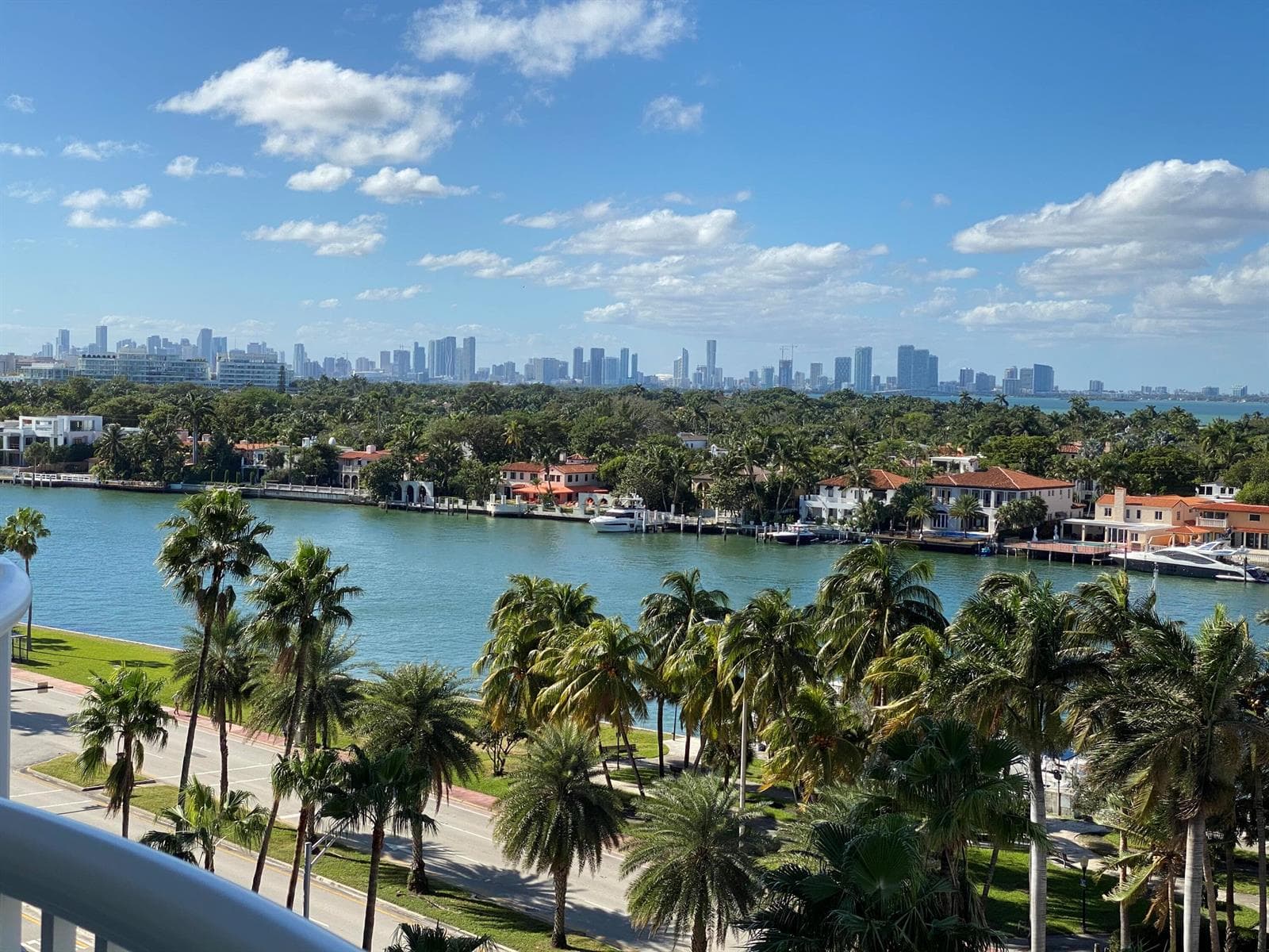 5401 Collins Avenue # 620, Miami Beach FL 33140 — 23
