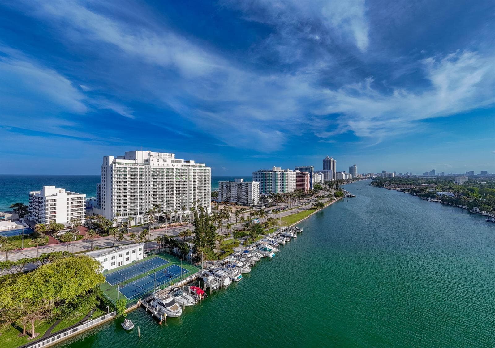 5401 Collins Avenue # 620, Miami Beach FL 33140 — 2