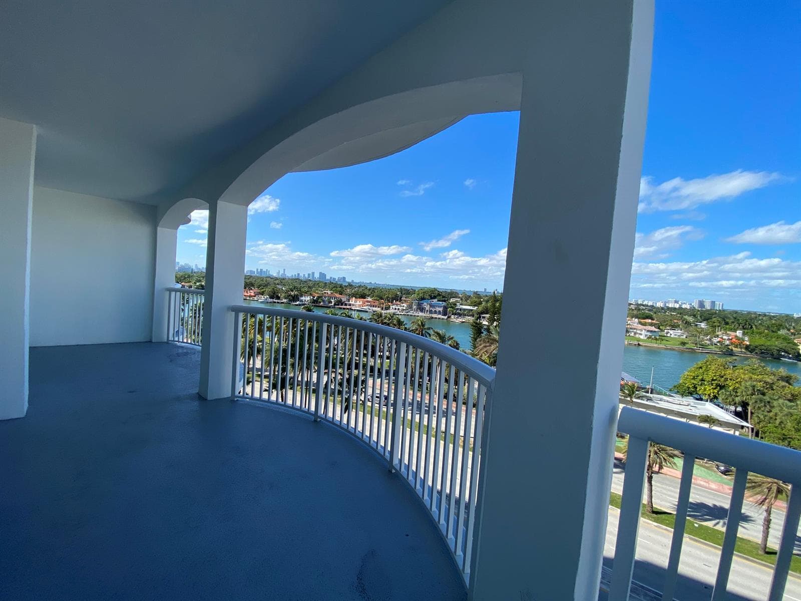 5401 Collins Avenue # 620, Miami Beach FL 33140 — 22