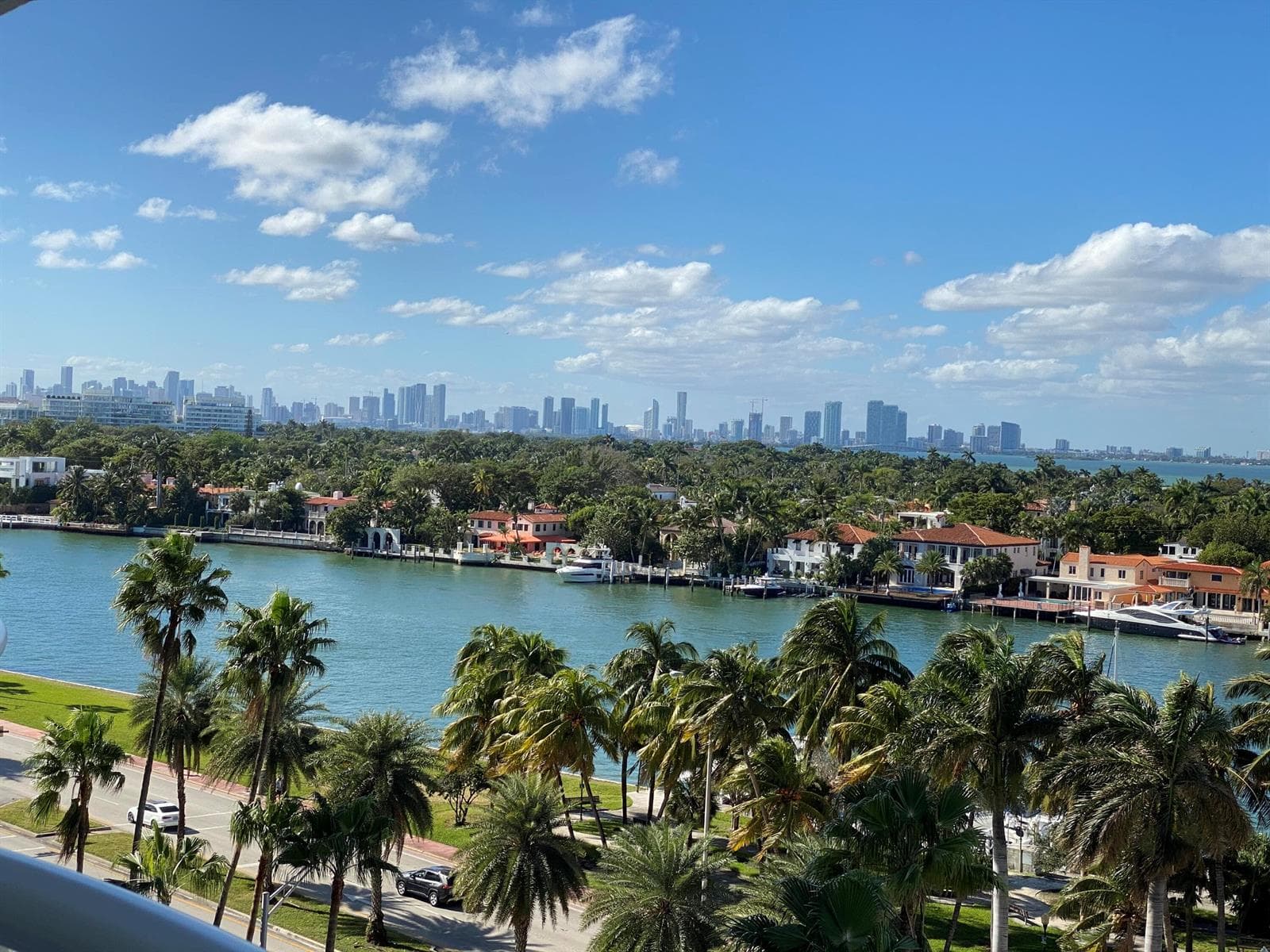 5401 Collins Avenue # 620, Miami Beach FL 33140 — 24
