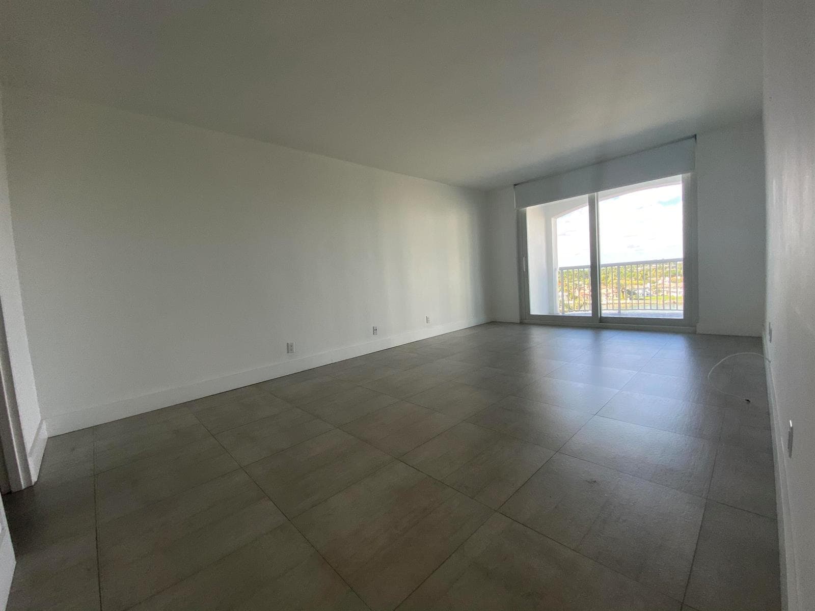 5401 Collins Avenue # 620, Miami Beach FL 33140 — 14