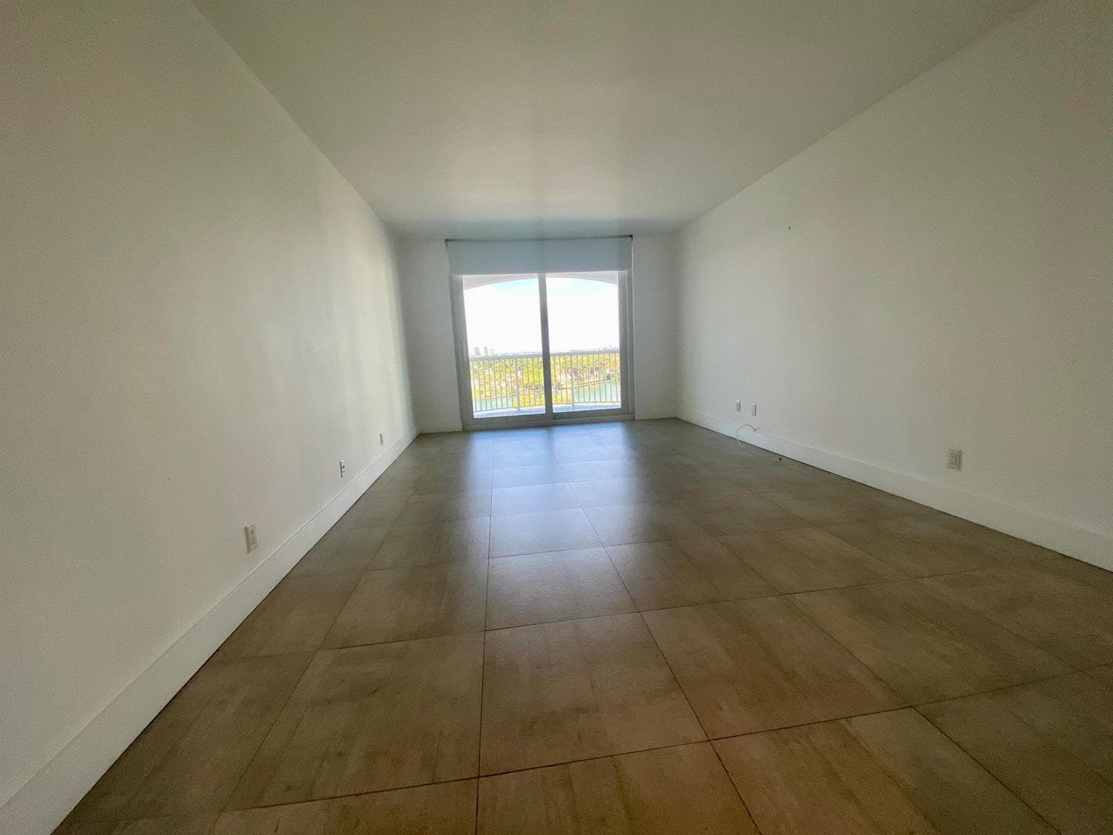 5401 Collins Avenue # 620, Miami Beach FL 33140 — 15