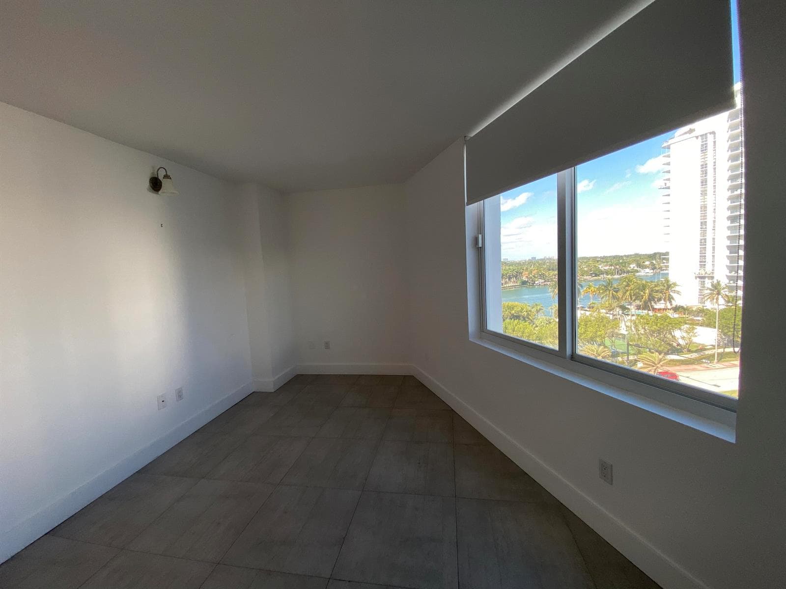 5401 Collins Avenue # 620, Miami Beach FL 33140 — 19