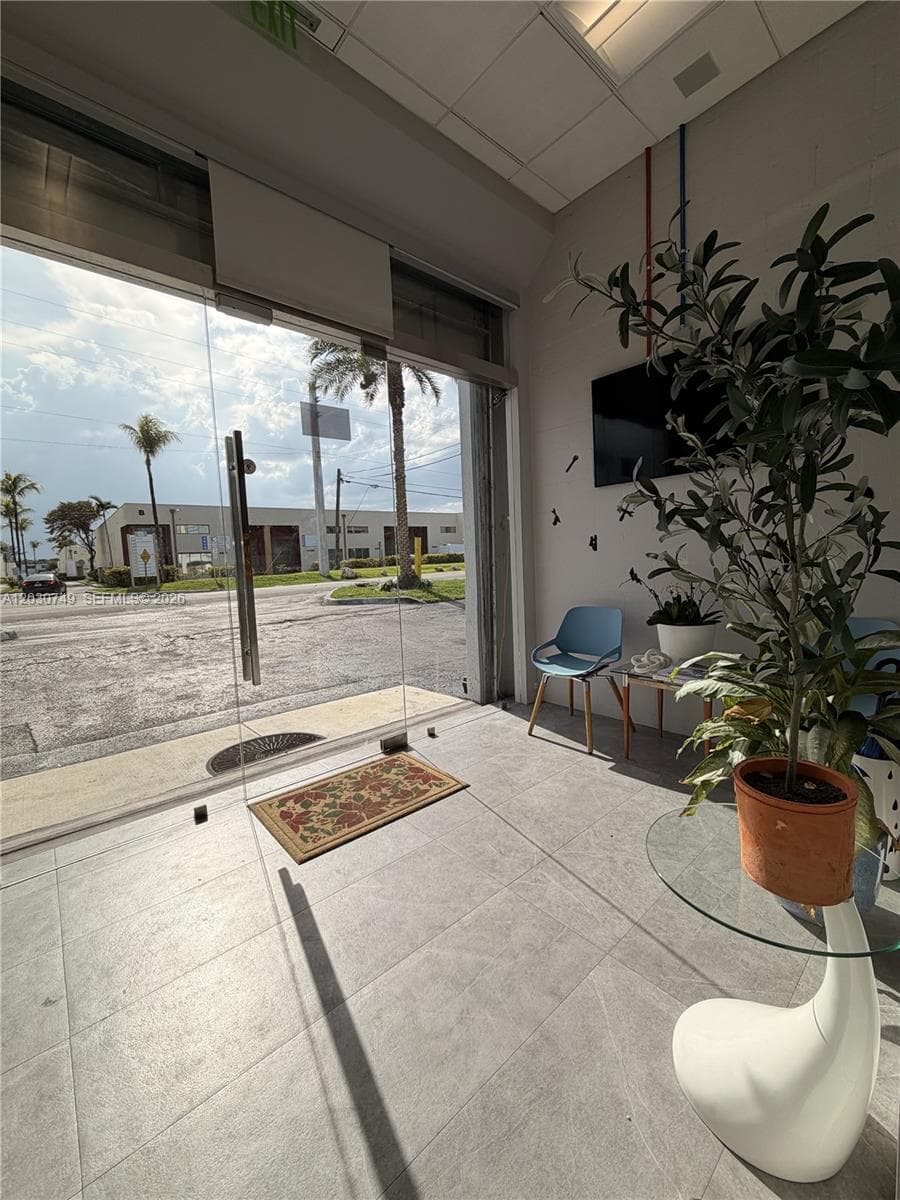 4705 SW 74th Ave, Miami FL 33155 — 2