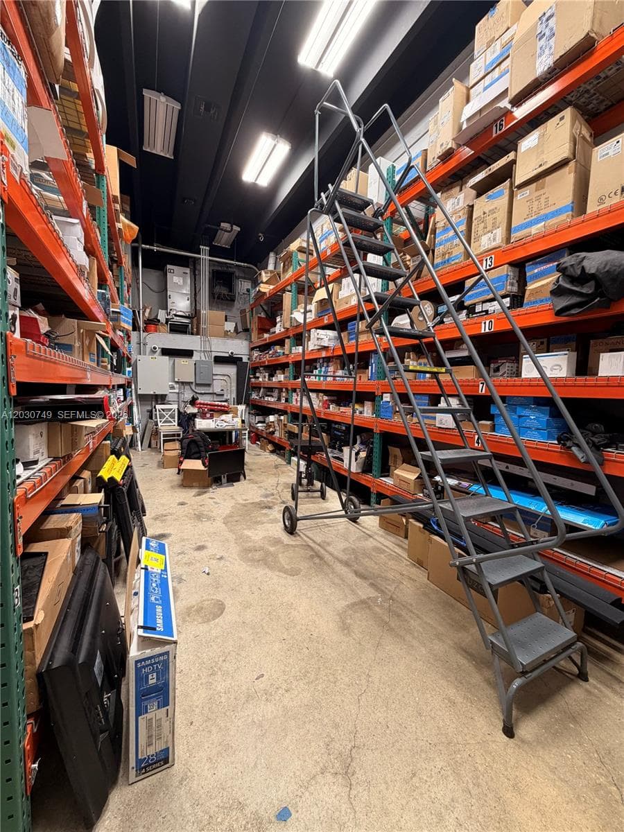 4705 SW 74th Ave, Miami FL 33155 — 16