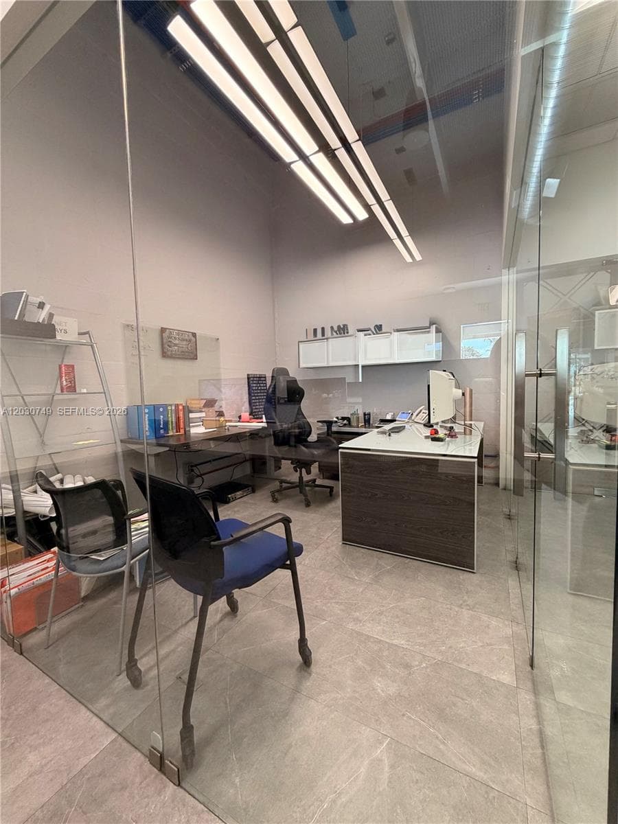 4705 SW 74th Ave, Miami FL 33155 — 7