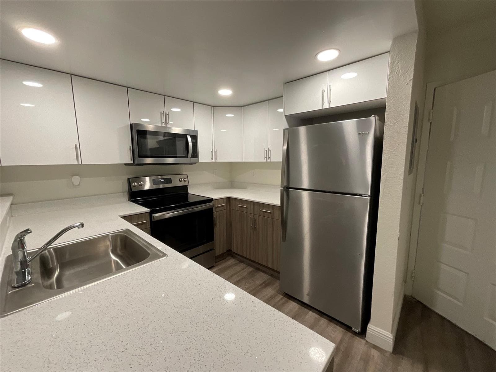 19455 NE 10 Avenue # 320, North Miami Beach FL 33179 — 1