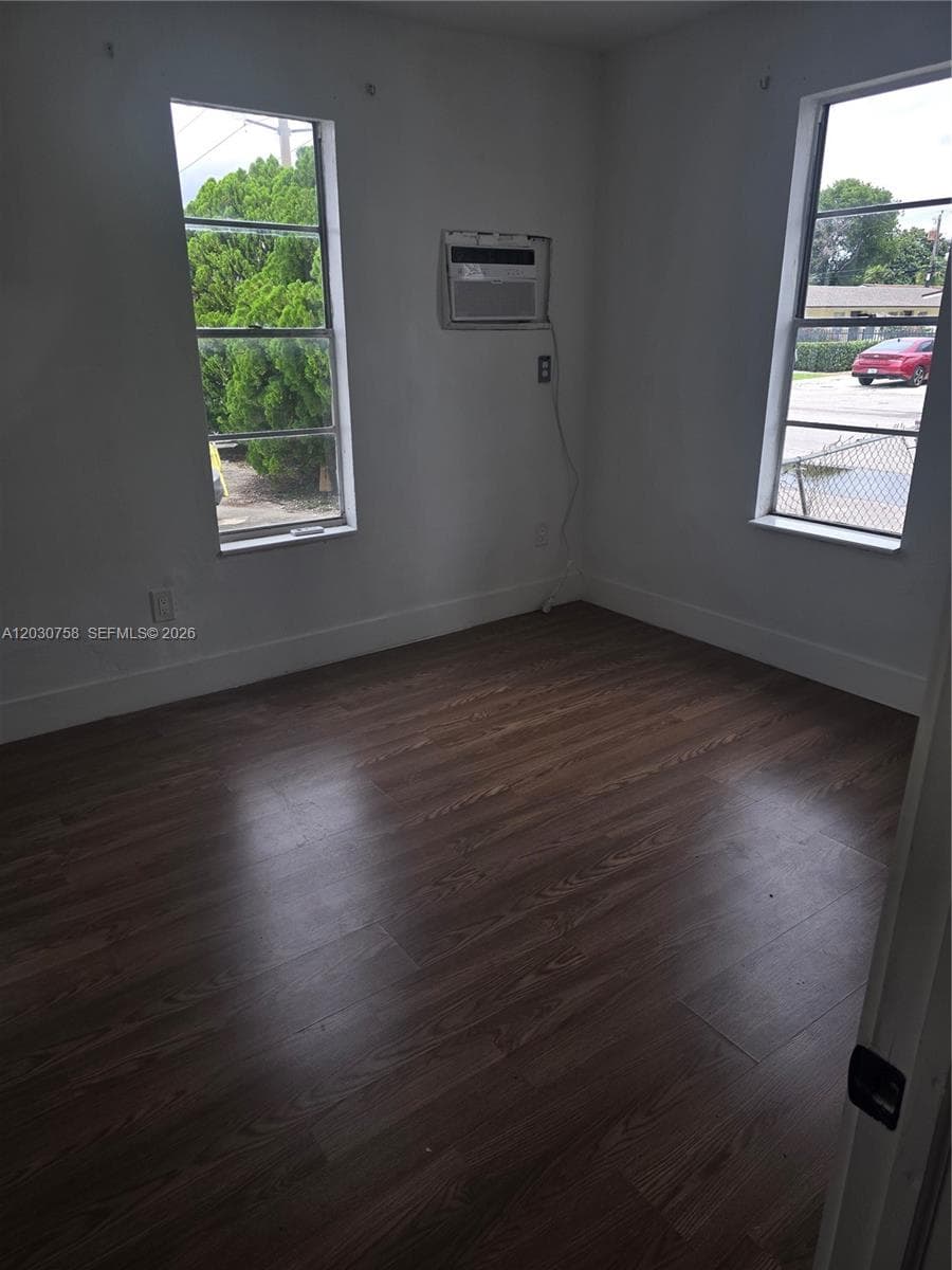 66 W 13th St # 3, Hialeah FL 33010 — 5