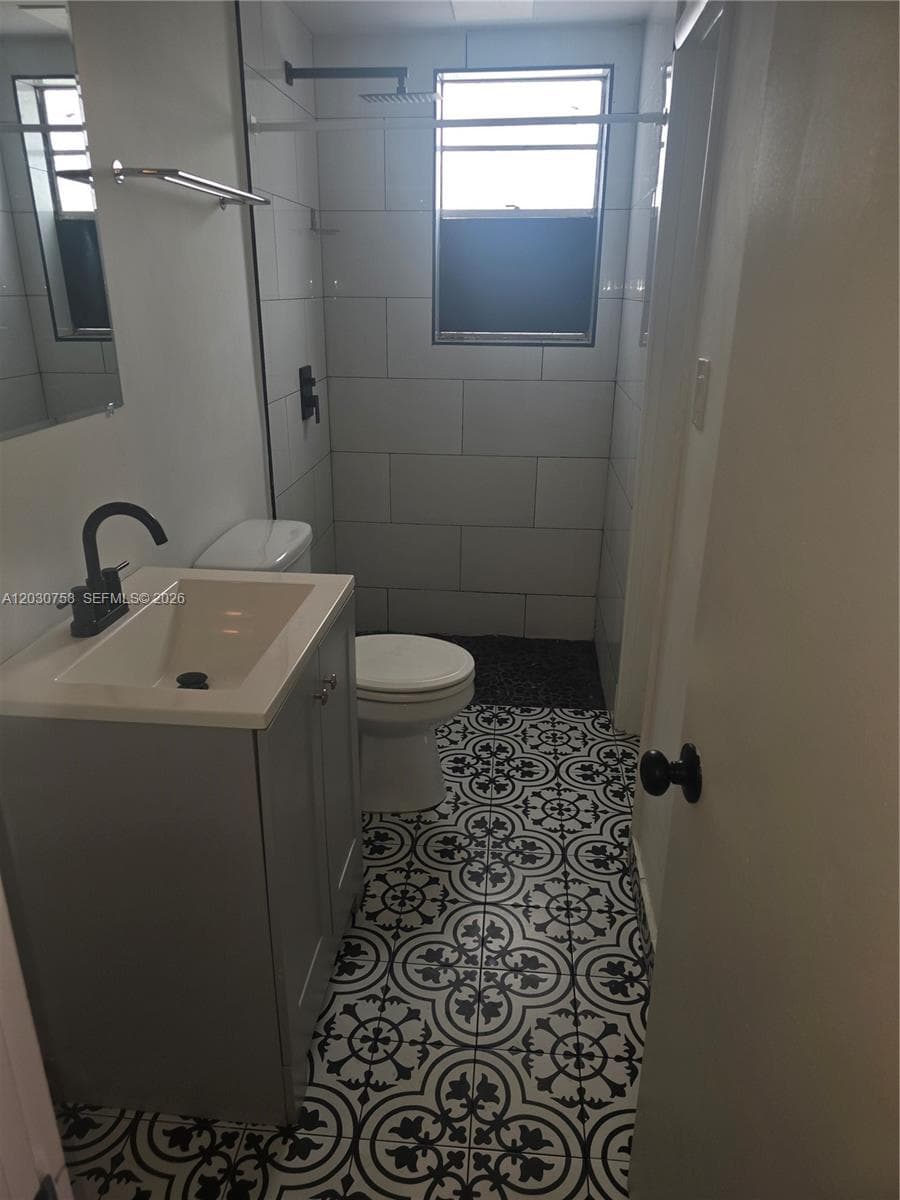 66 W 13th St # 3, Hialeah FL 33010 — 10