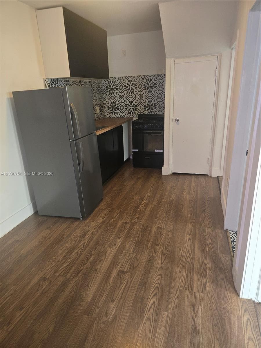 66 W 13th St # 3, Hialeah FL 33010 — 4