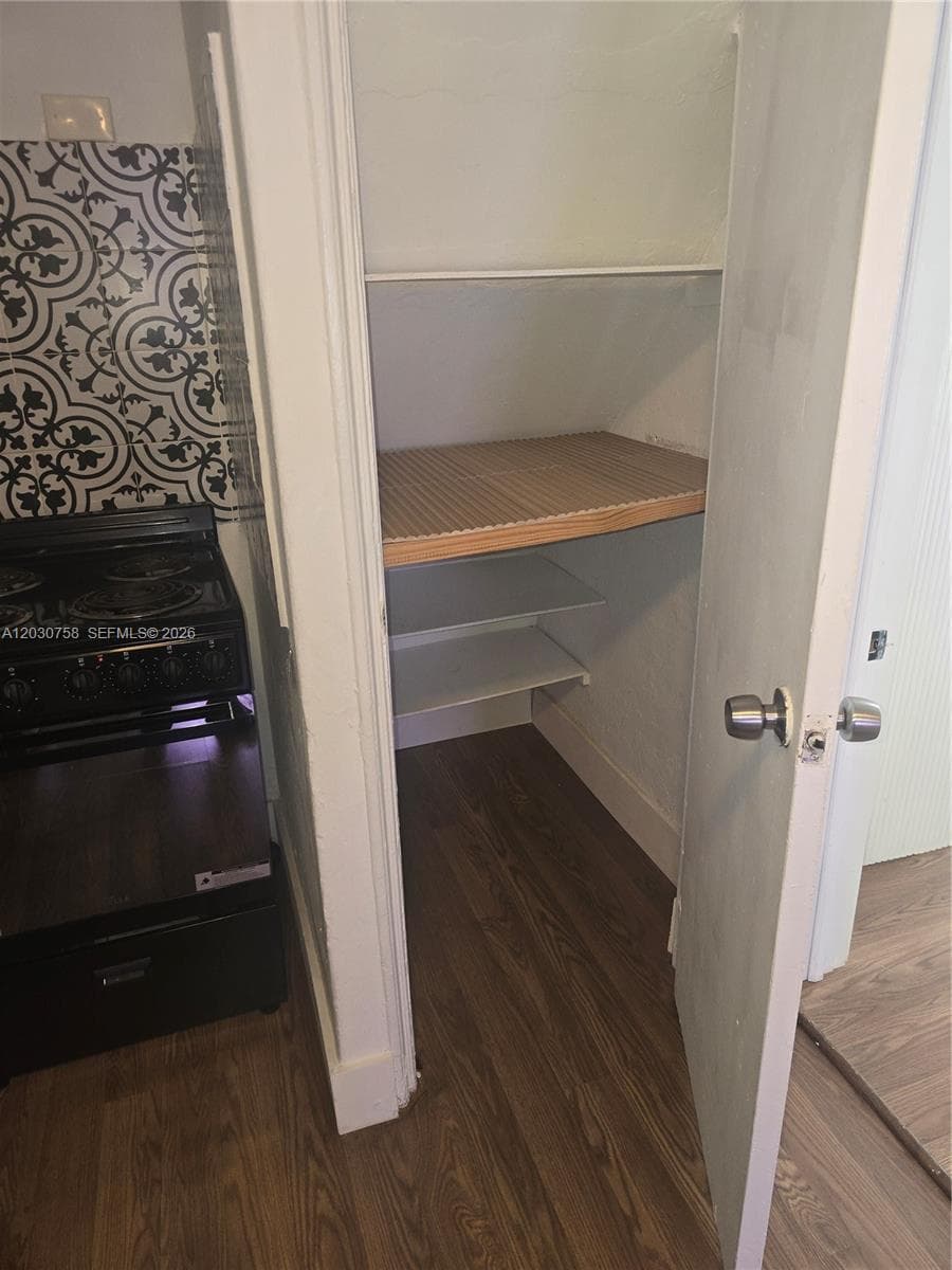 66 W 13th St # 3, Hialeah FL 33010 — 8
