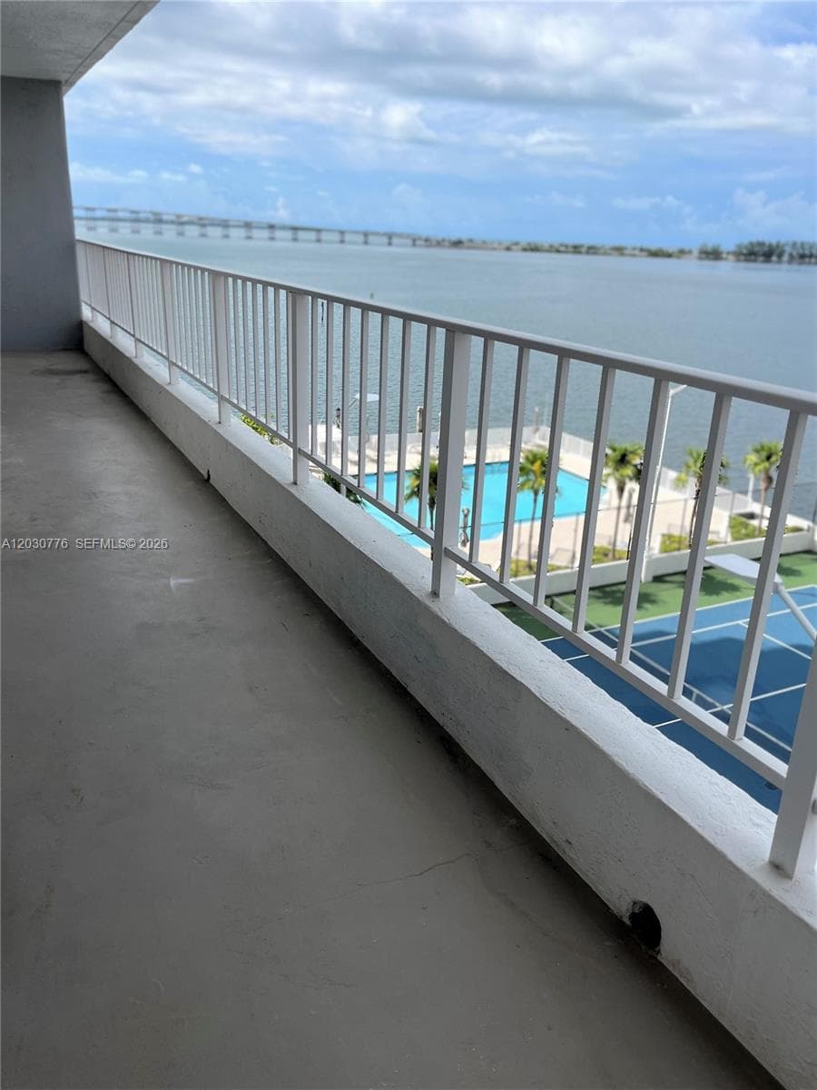 200 SE 15th Rd # 6A, Miami FL 33129 — 12