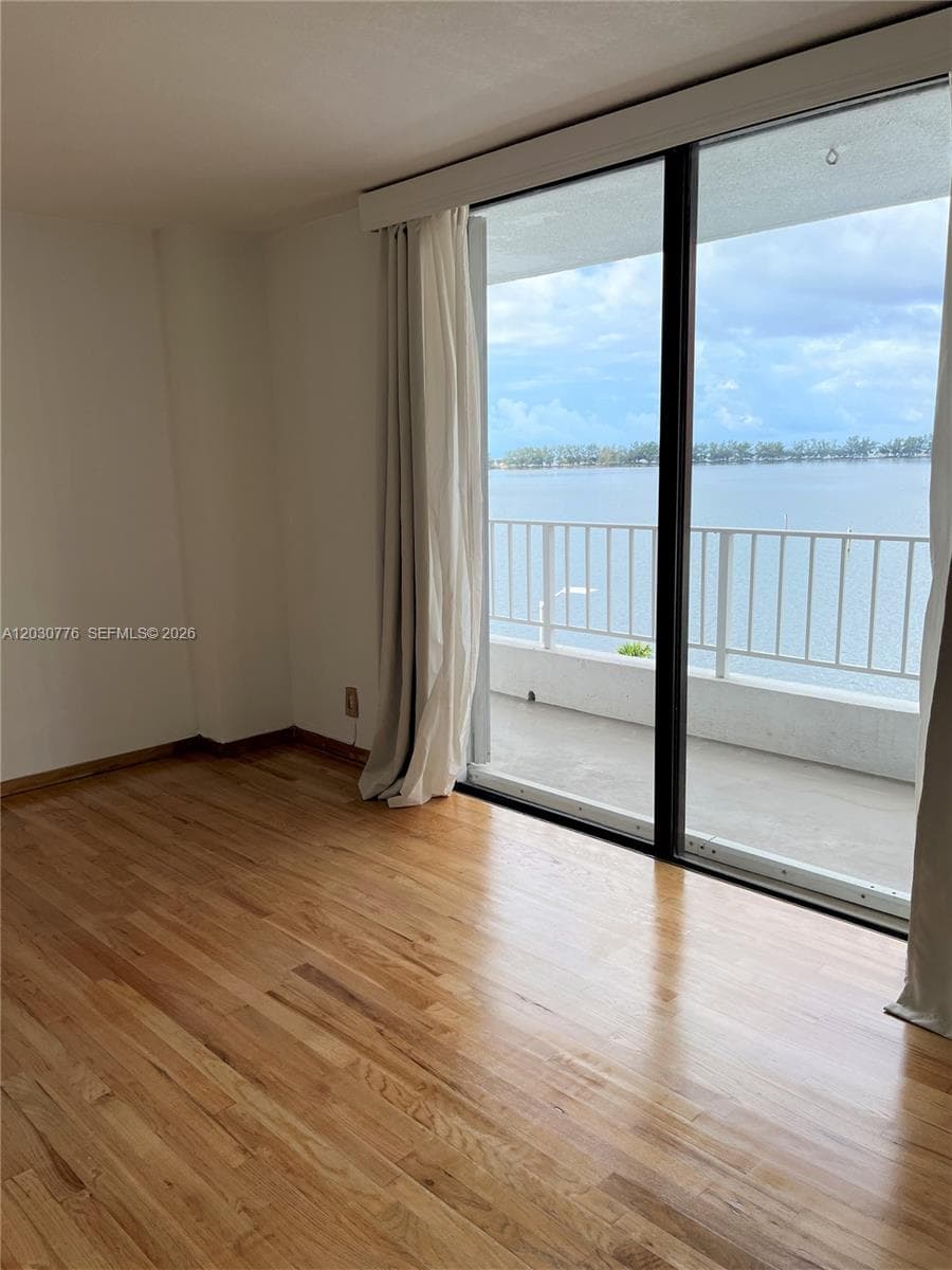200 SE 15th Rd # 6A, Miami FL 33129 — 8