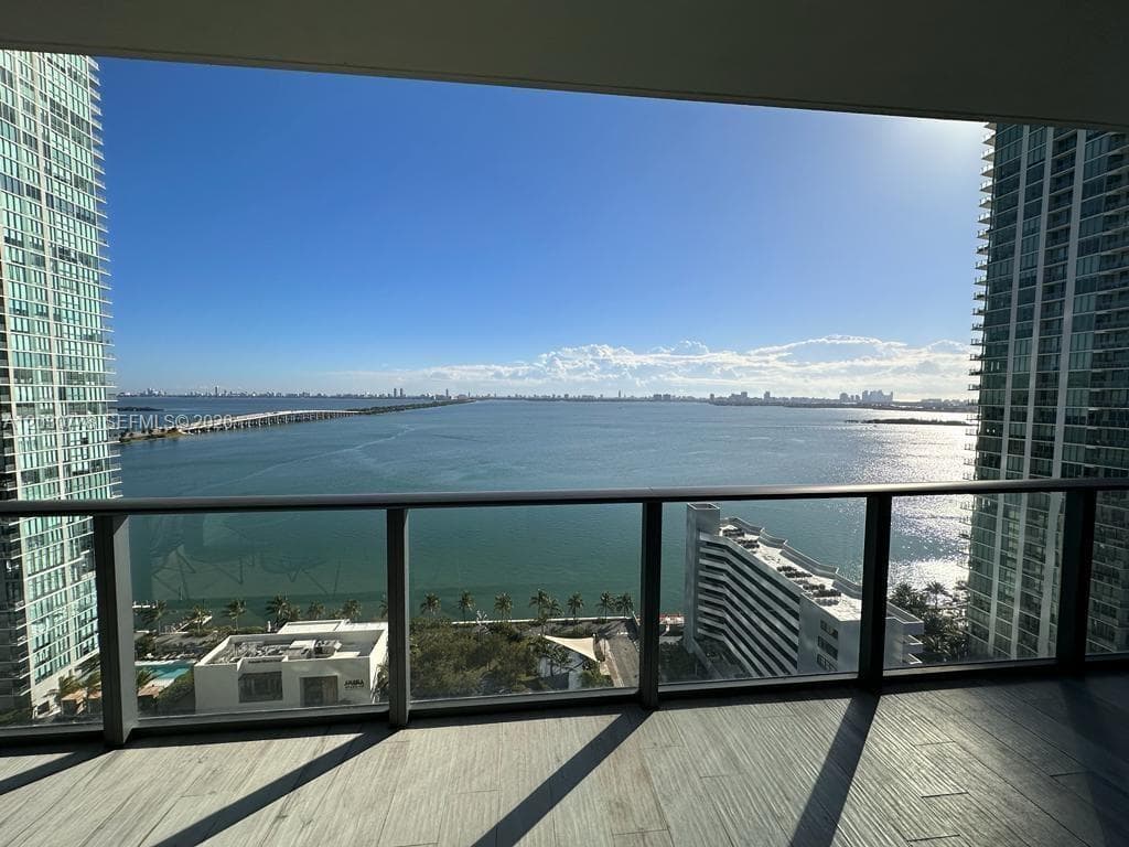 480 NE 31st St # 4601, Miami FL 33137 — 1