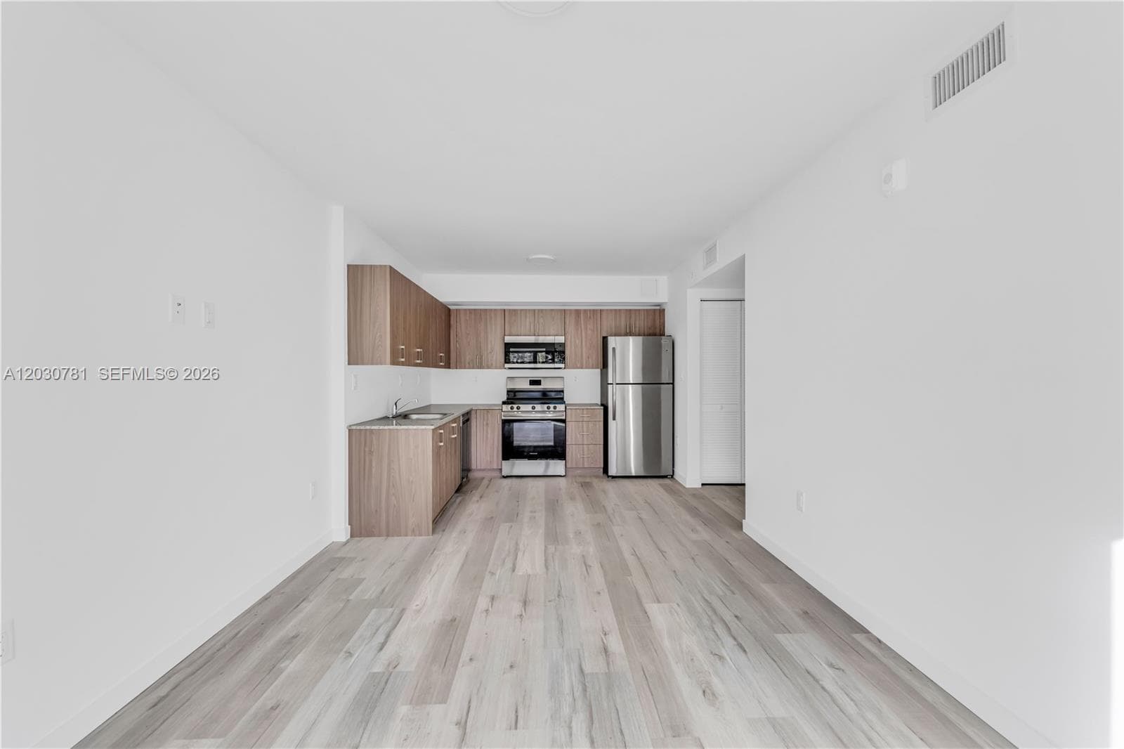 175 NW 160TH ST # 101, North Miami Beach FL 33169 — 1