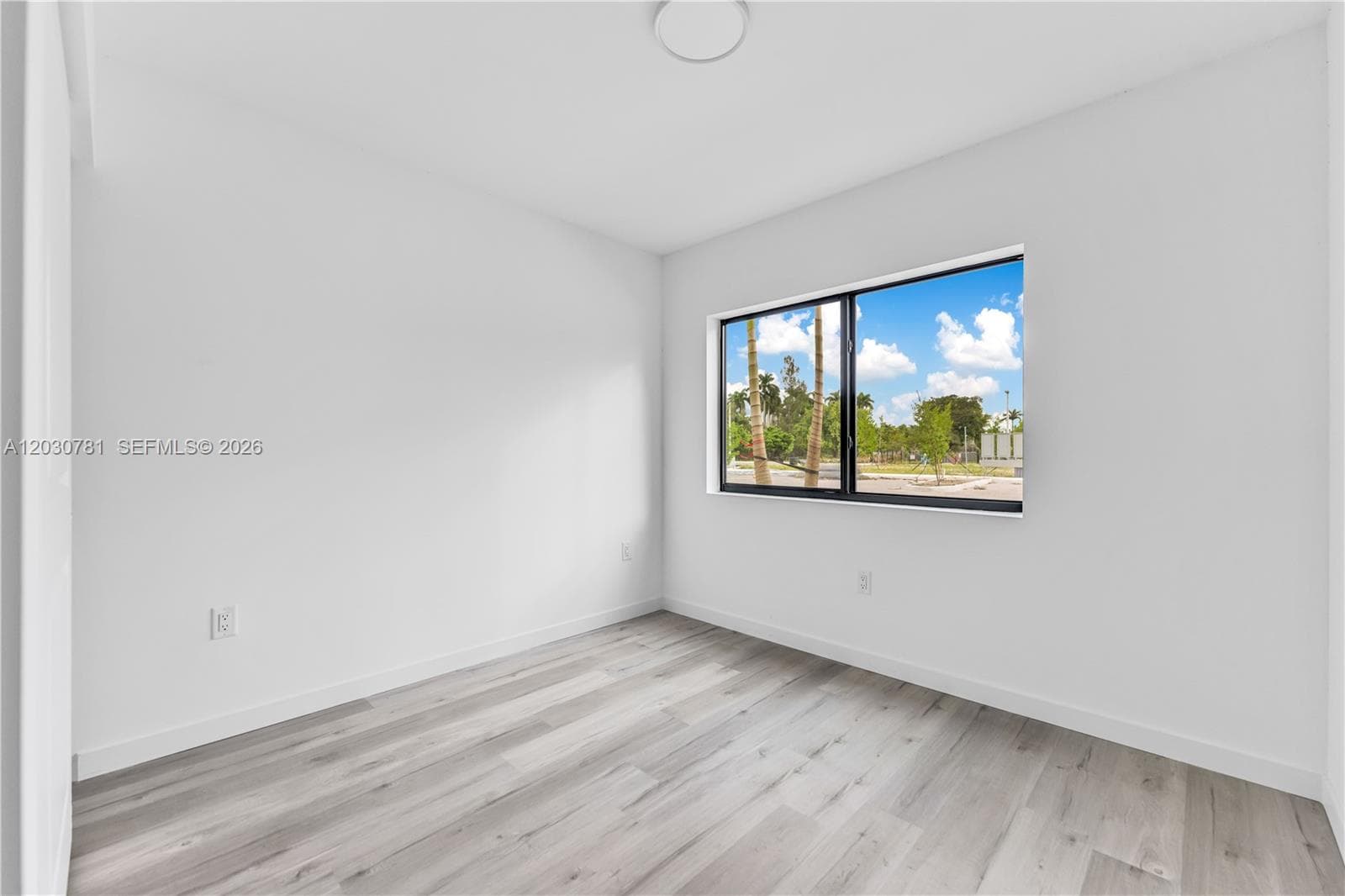 175 NW 160TH ST # 101, North Miami Beach FL 33169 — 11