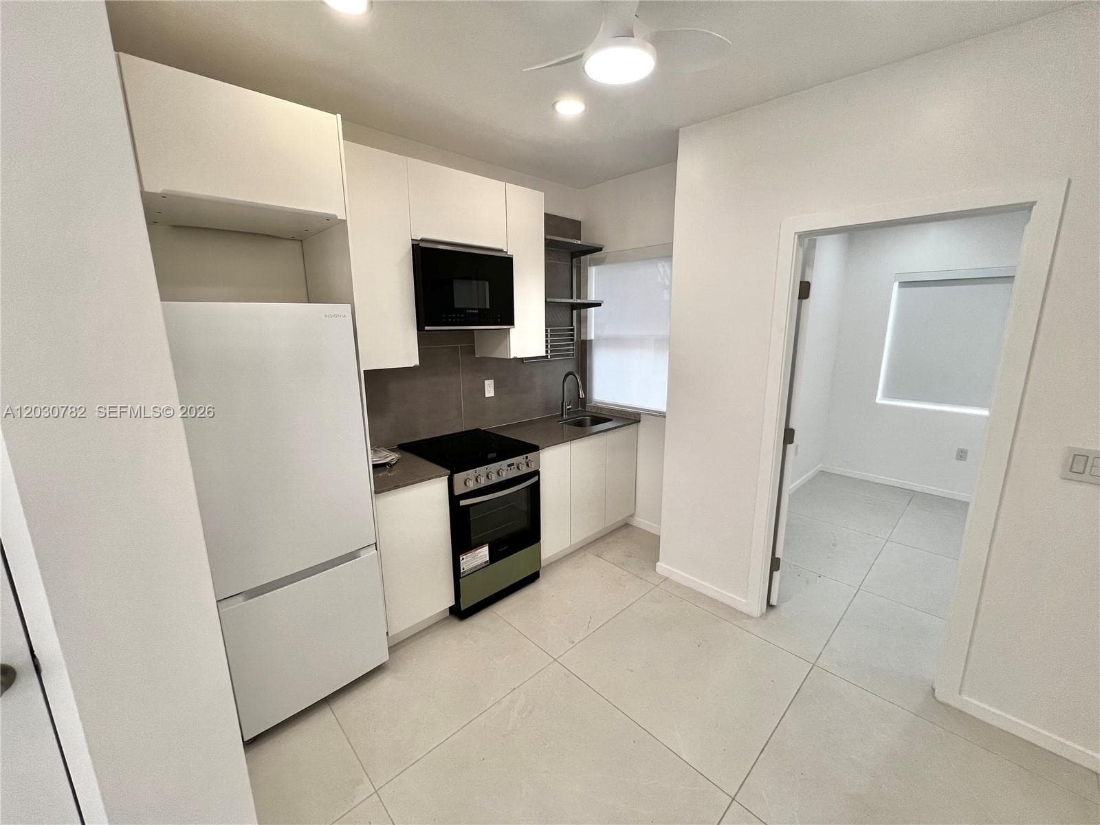 603 7th St # 09, Miami Beach FL 33139 — 24