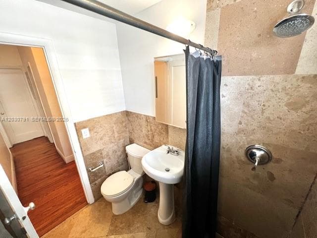 601 7th St # 4, Miami Beach FL 33139 — 17