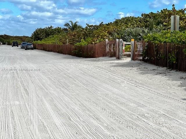 601 7th St # 4, Miami Beach FL 33139 — 58
