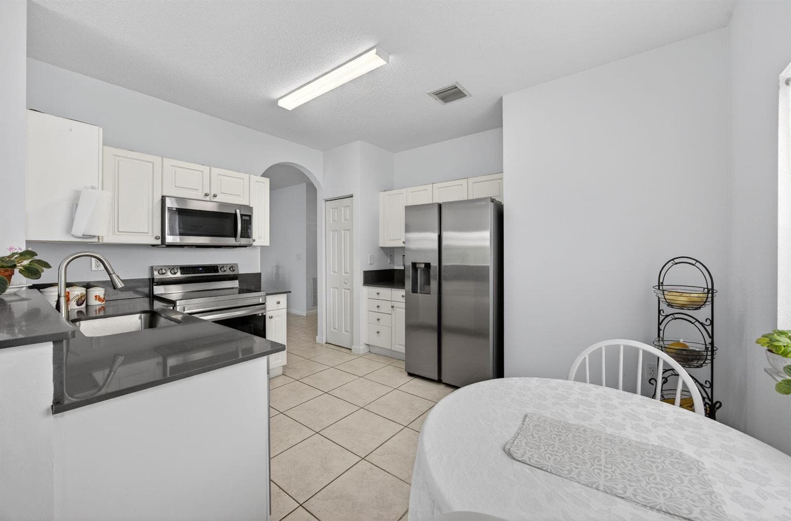 14215 SW 156th Avenue N, Miami FL 33196 — 17