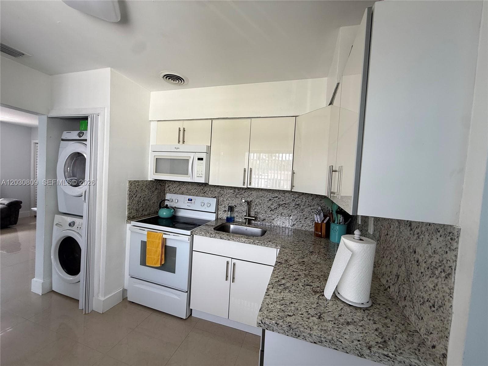 10030 SW 213th Ter, Cutler Bay FL 33189 — 5