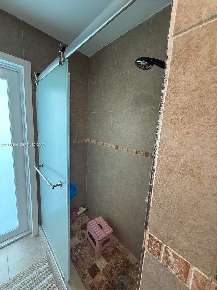 10030 SW 213th Ter, Cutler Bay FL 33189 — 18