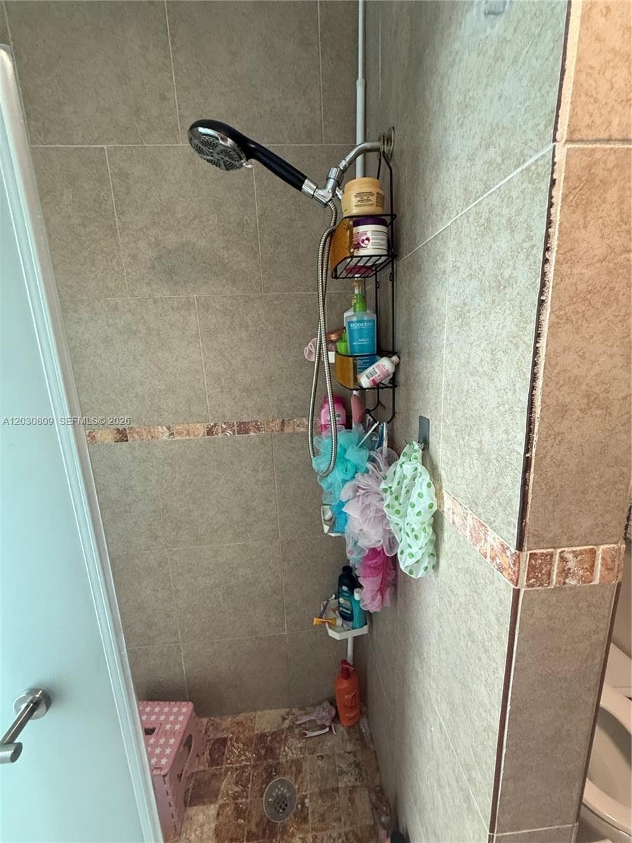 10030 SW 213th Ter, Cutler Bay FL 33189 — 19