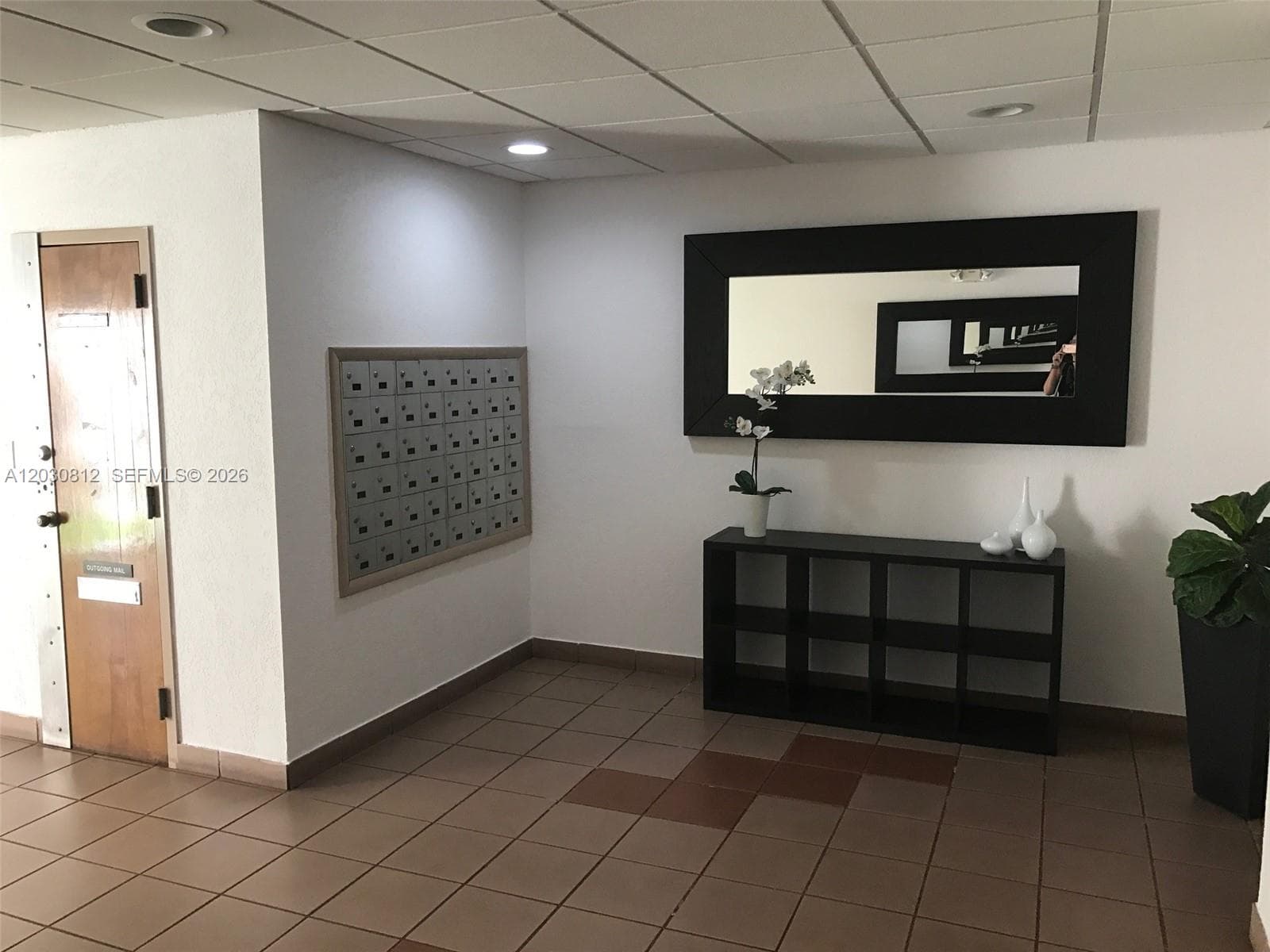1665 Bay Rd # 416, Miami Beach FL 33139 — 14