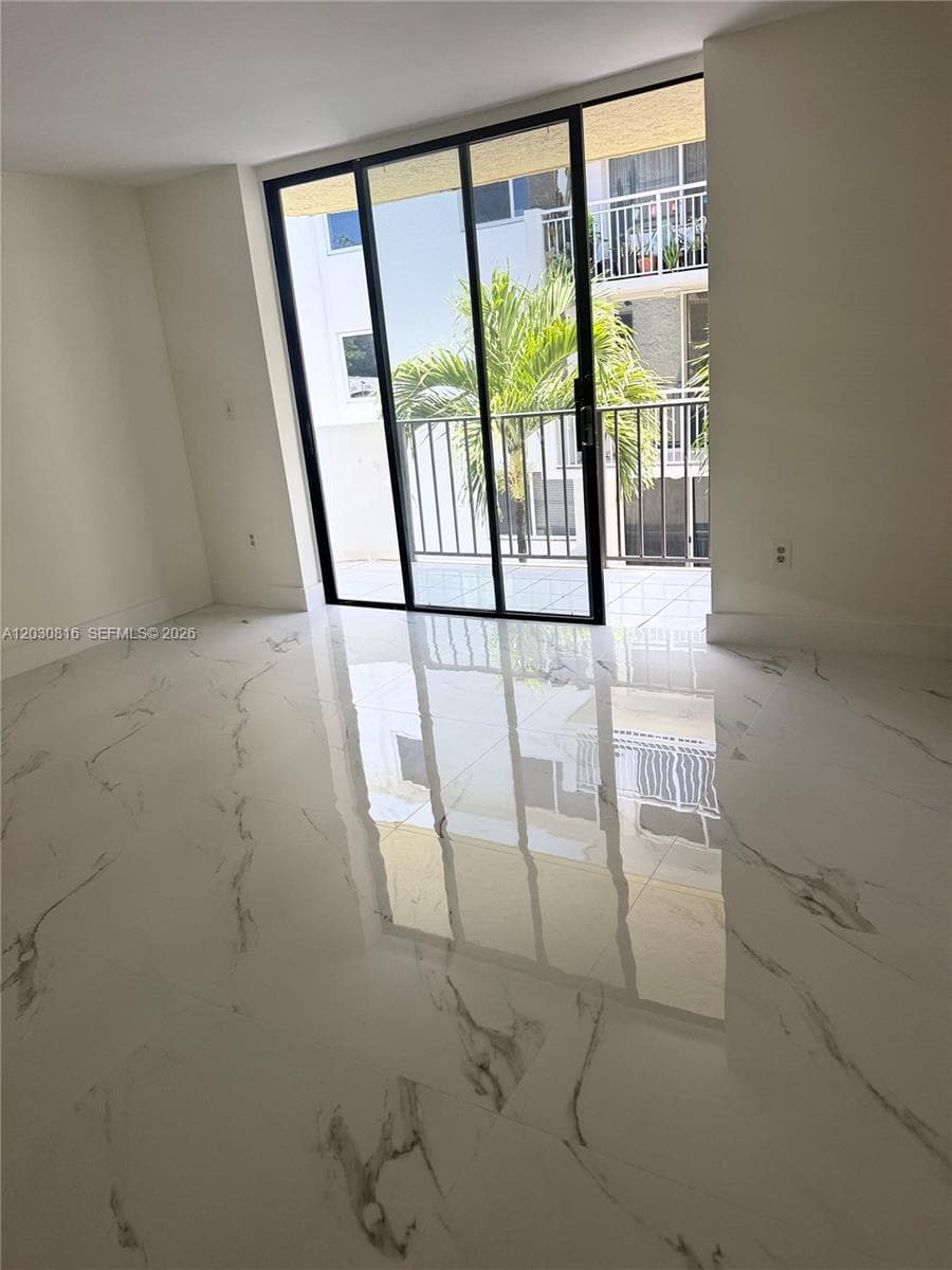 1673 Bay Rd # 306, Miami Beach FL 33139 — 4