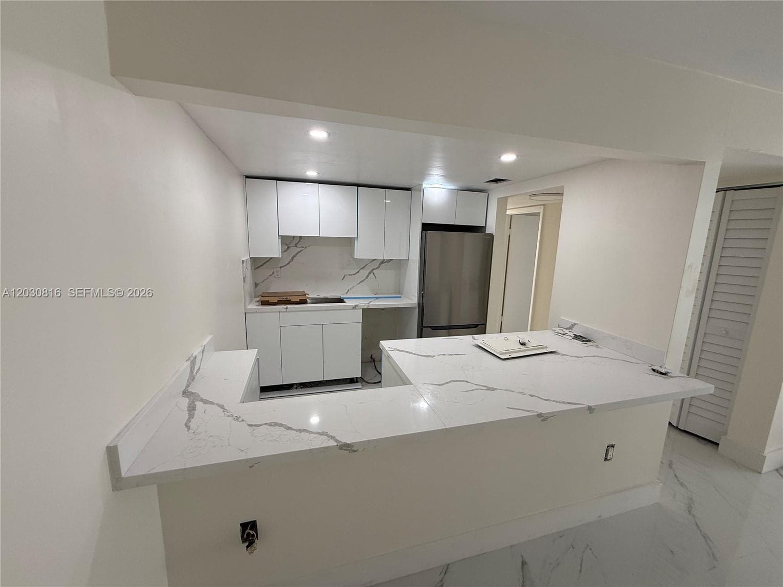 1673 Bay Rd # 306, Miami Beach FL 33139 — 8