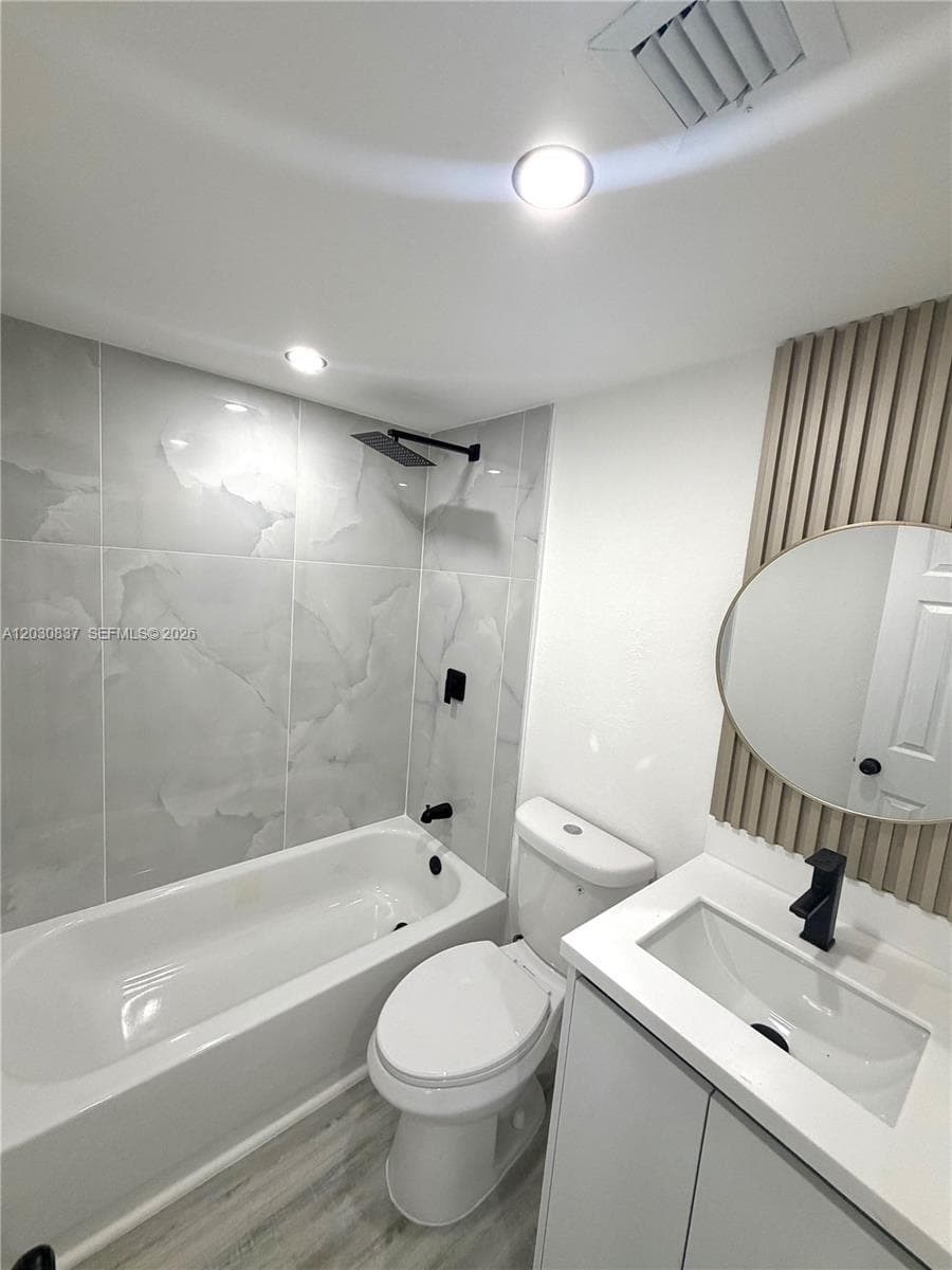 15545 Leisure Dr, Homestead FL 33033 — 26