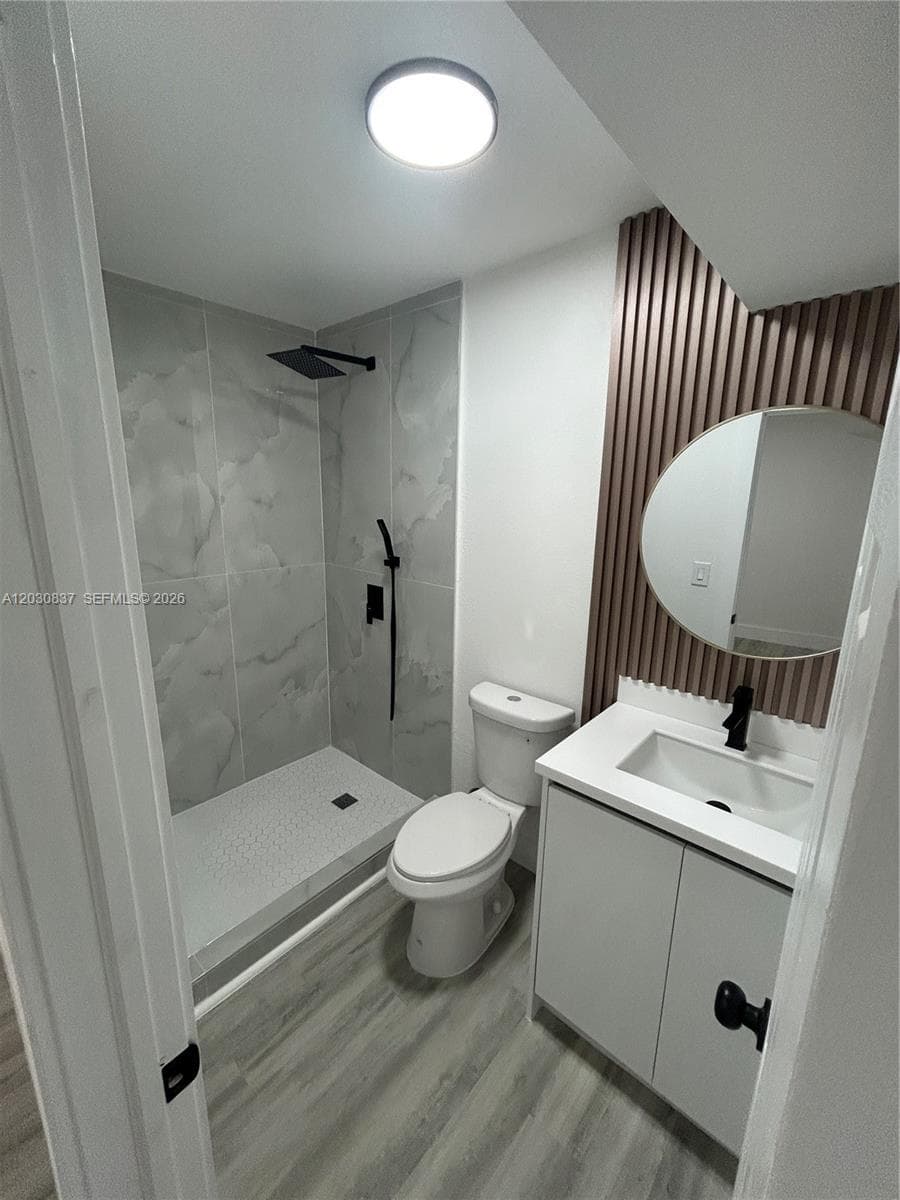 15545 Leisure Dr, Homestead FL 33033 — 32