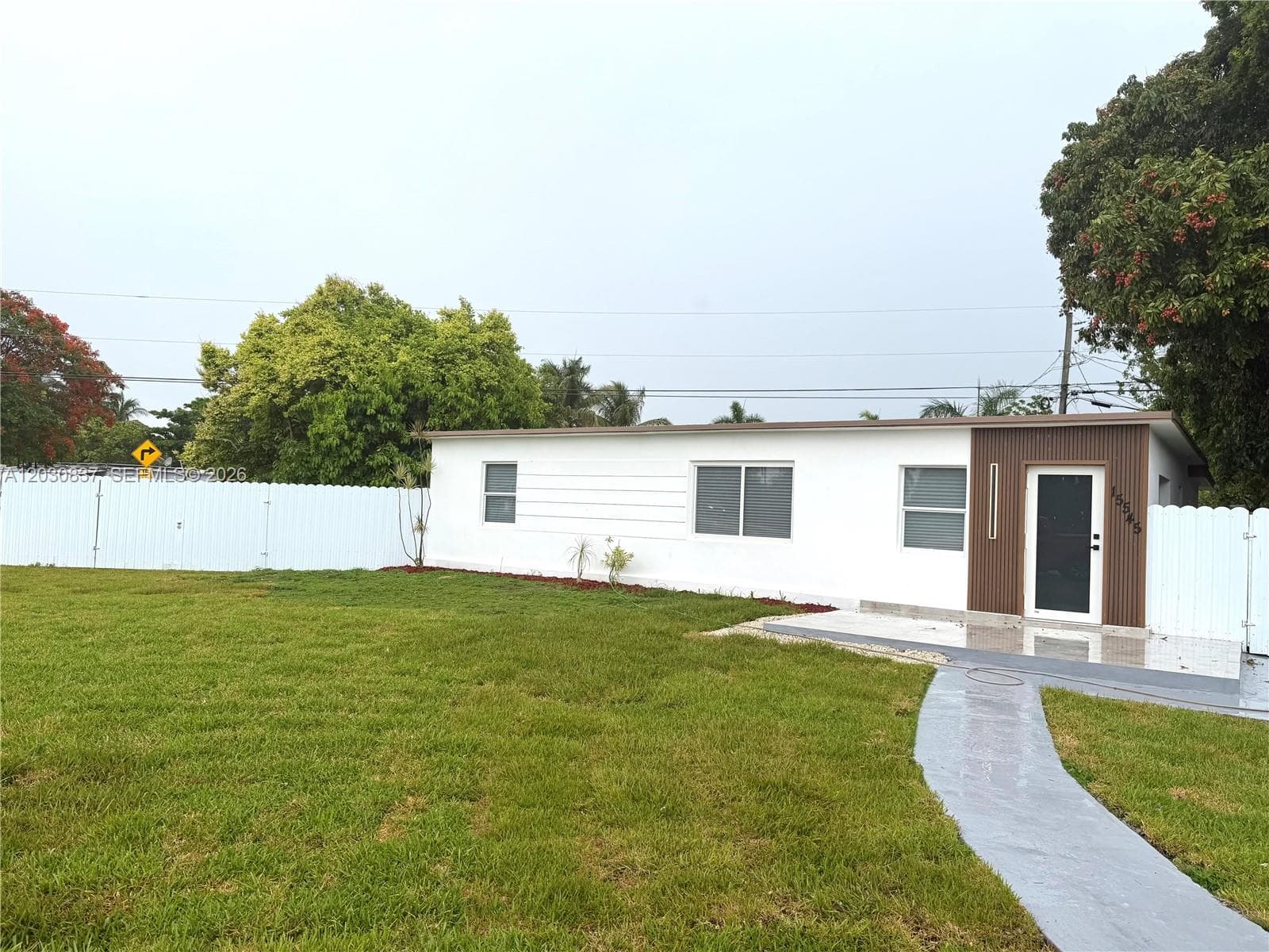15545 Leisure Dr, Homestead FL 33033 — 4