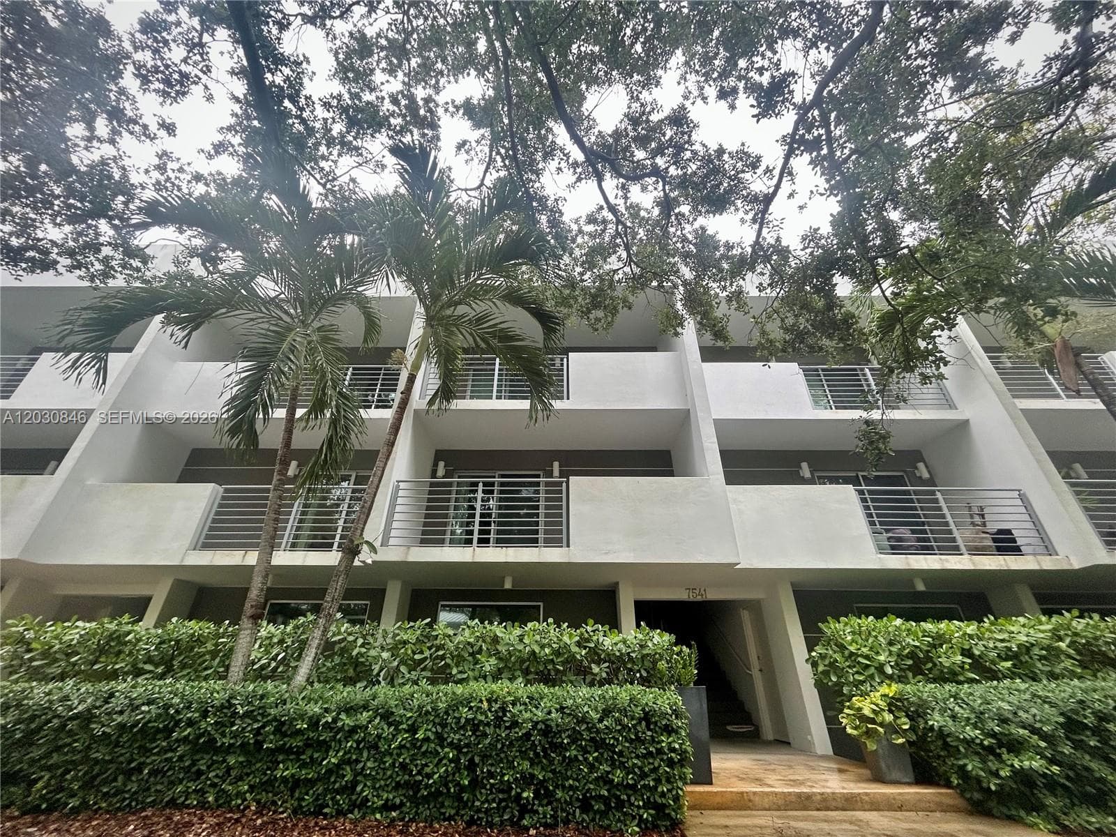 7541 SW 61st Ave # 3, South Miami FL 33143 — 1